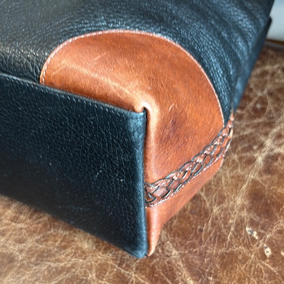 Vintage Nine West Black and Brown leather Hobo Bag - Picture 10 of 12